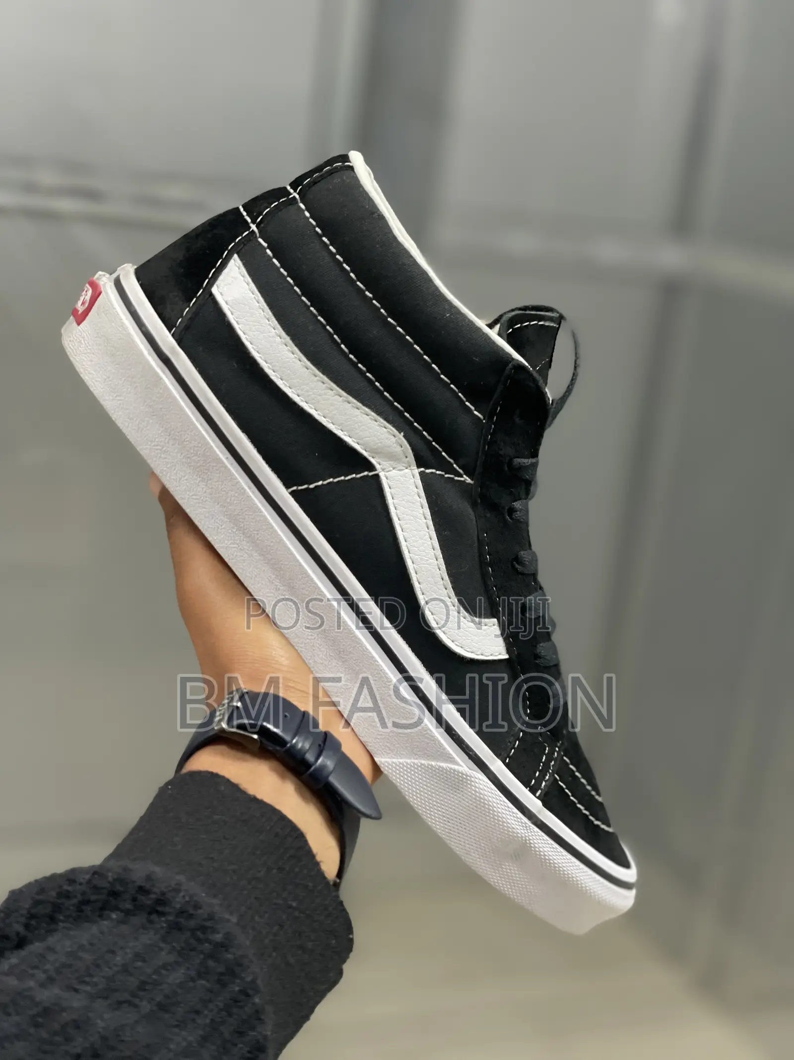 Vans Old Skool Mid Boots Suede Black and White