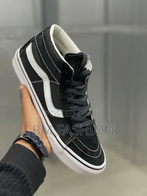 Vans Old Skool Mid Boots Suede Black and White