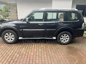 Mitsubishi Pajero 2007 Black