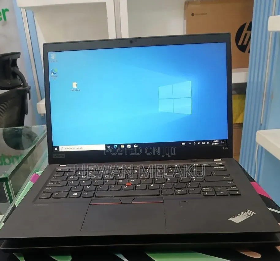 New Laptop Lenovo ThinkPad T14 16GB Intel Core i7 SSD 512GB