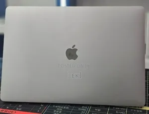 New Laptop Apple MacBook Pro 2019 32GB Intel Core i9 SSD 1T