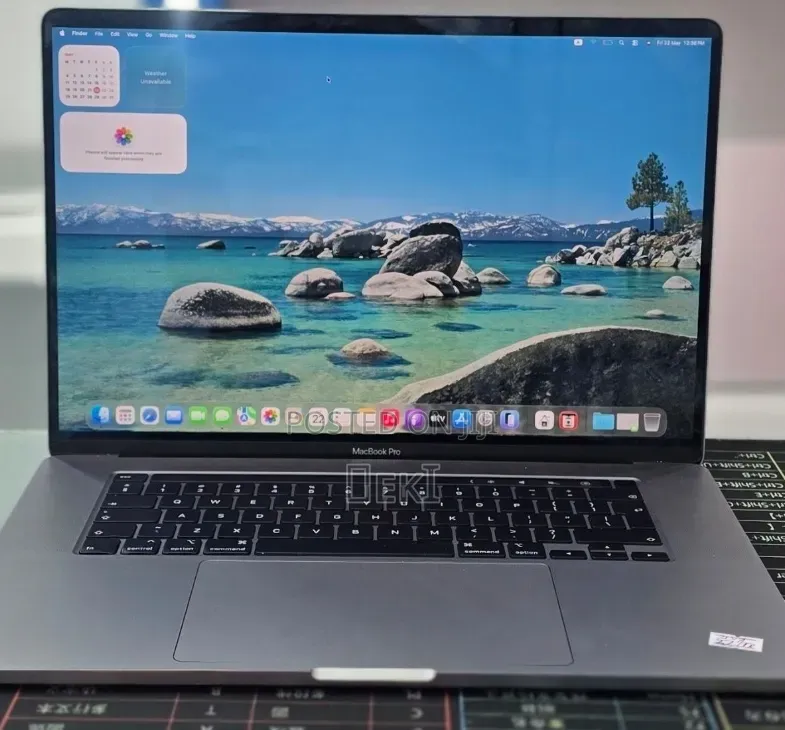 New Laptop Apple MacBook Pro 2019 32GB Intel Core i9 SSD 1T