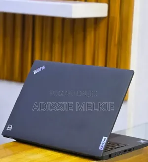 New Laptop Lenovo ThinkPad T14 G4 16GB Intel Core i5 SSD 512GB