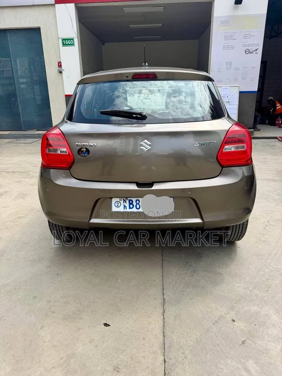 Suzuki Swift 2021 Gray