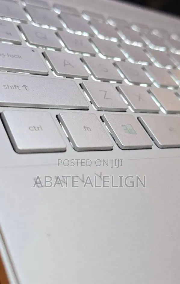 New Laptop HP Envy 14 16GB Intel Core i5 SSD 512GB