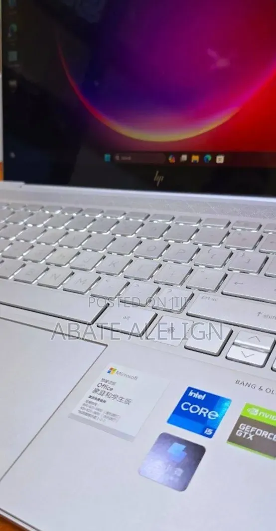 New Laptop HP Envy 14 16GB Intel Core i5 SSD 512GB