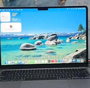 New Laptop Apple MacBook Air 2022 M2 16GB Apple M2 SSD 512GB