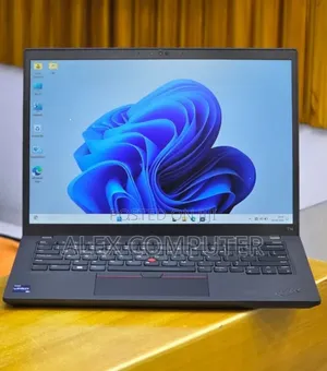 New Laptop Lenovo ThinkPad T14 G4 16GB Intel Core i5 SSD 512GB