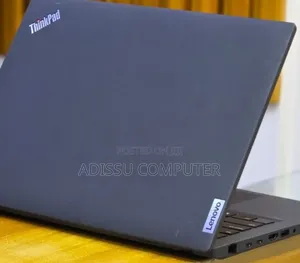 New Laptop Lenovo ThinkPad T14 16GB Intel Core i5 SSD 512GB