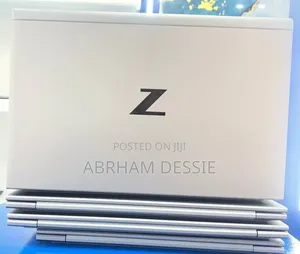 New Laptop HP ZBook Studio G8 16GB Intel Core i7 SSD 512GB