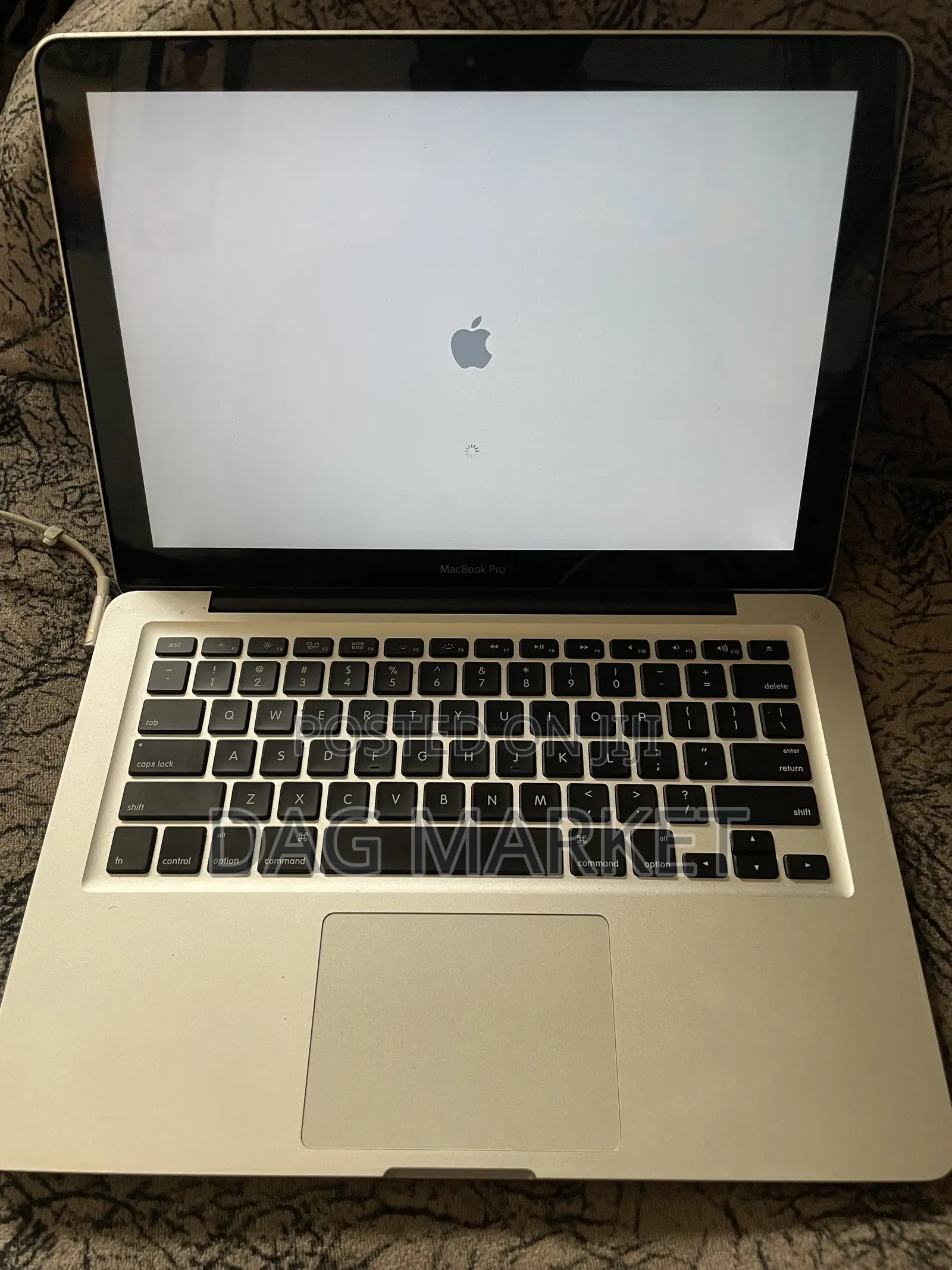 Laptop Apple MacBook 2011 4GB Intel Core i7 HDD 750GB