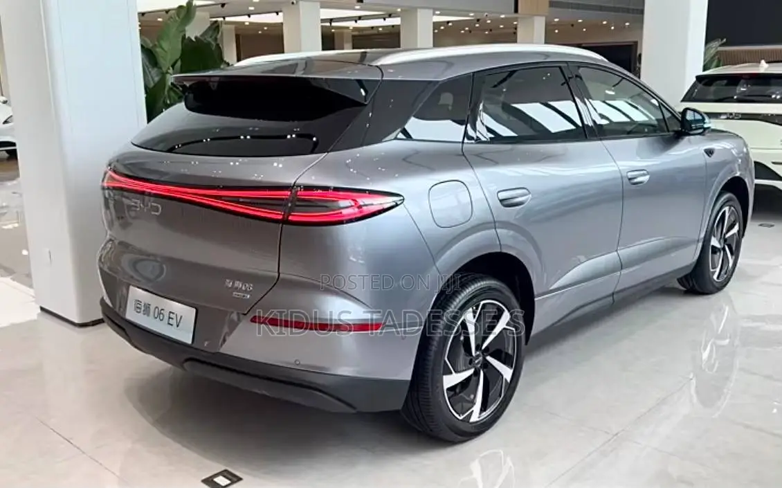 New BYD Sealion 06 EV 2025 Silver