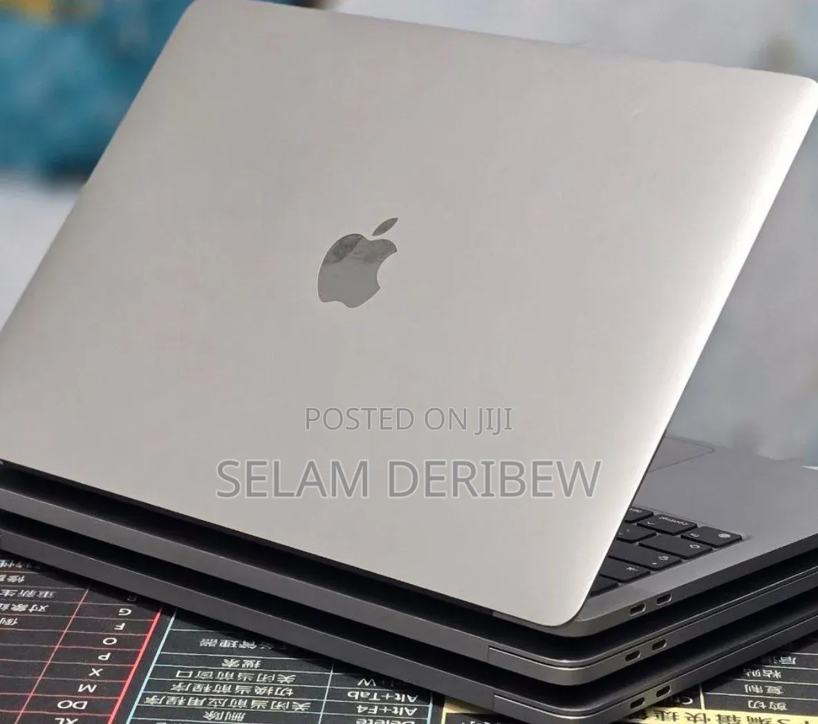 New Laptop Apple MacBook Pro 2020 M1 8GB Apple M1 Pro SSD 512GB