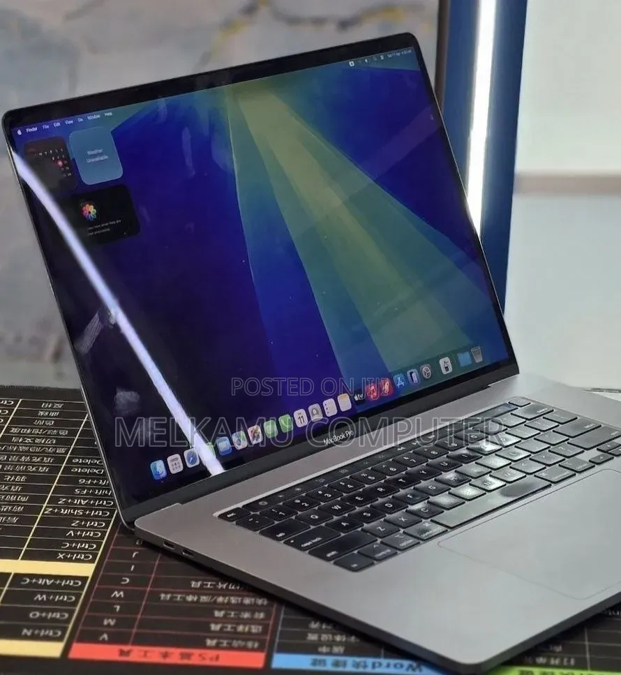 New Laptop Apple MacBook Pro 2019 16GB Intel Core i9 SSD 2T