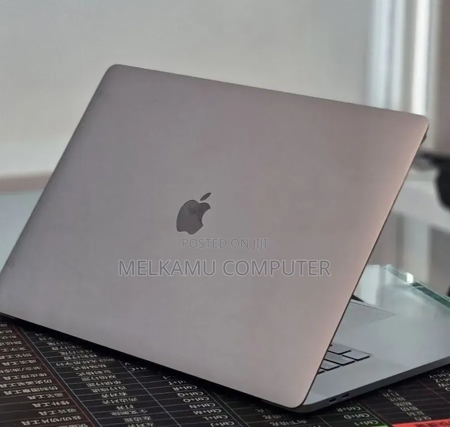 New Laptop Apple MacBook Pro 2019 16GB Intel Core i9 SSD 2T