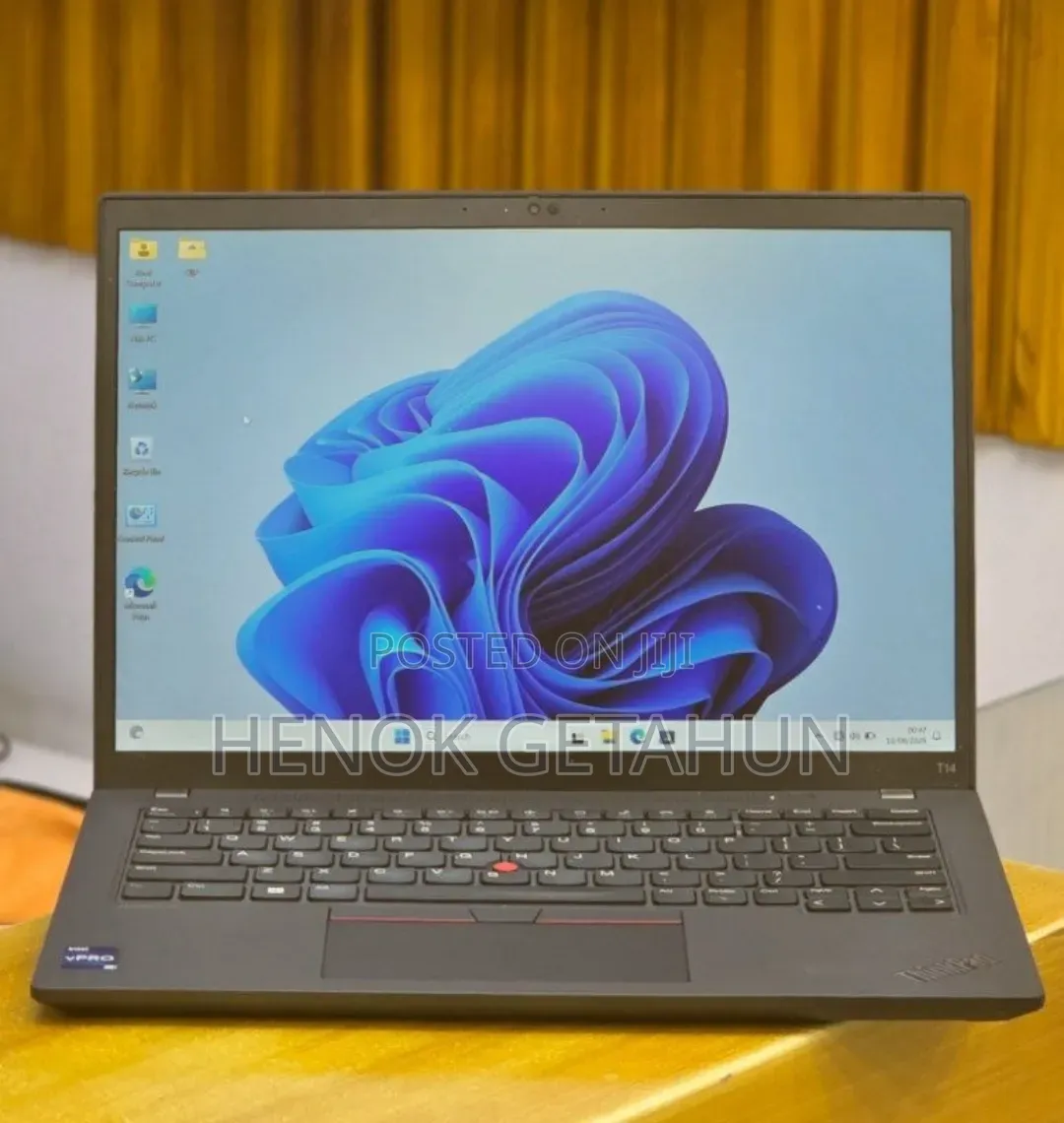 New Laptop Lenovo ThinkPad T14 16GB Intel Core i5 SSD 512GB