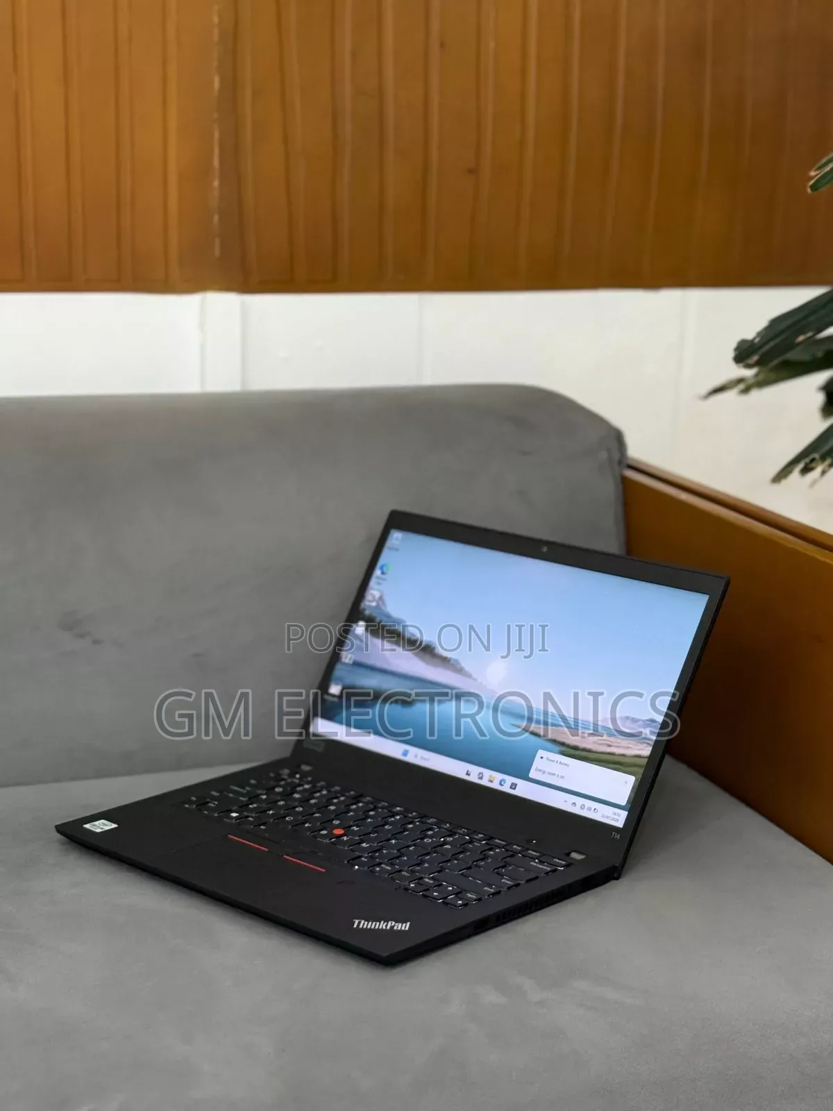 New Laptop Lenovo ThinkPad T14 8GB Intel Core i5 SSD 512GB