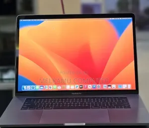 New Laptop Apple MacBook Pro 2017 16GB Intel Core i7 SSD 512GB