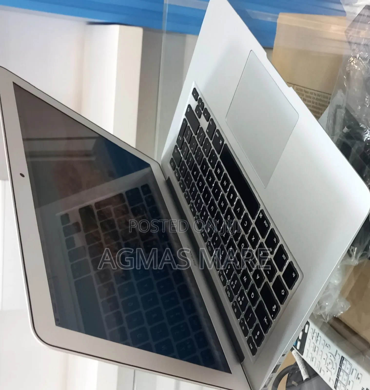 New Laptop Apple MacBook Air 2017 8GB Intel Core i5 SSD 128GB