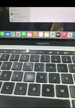 New Laptop Apple MacBook 16GB Apple M1 Pro SSD 512GB