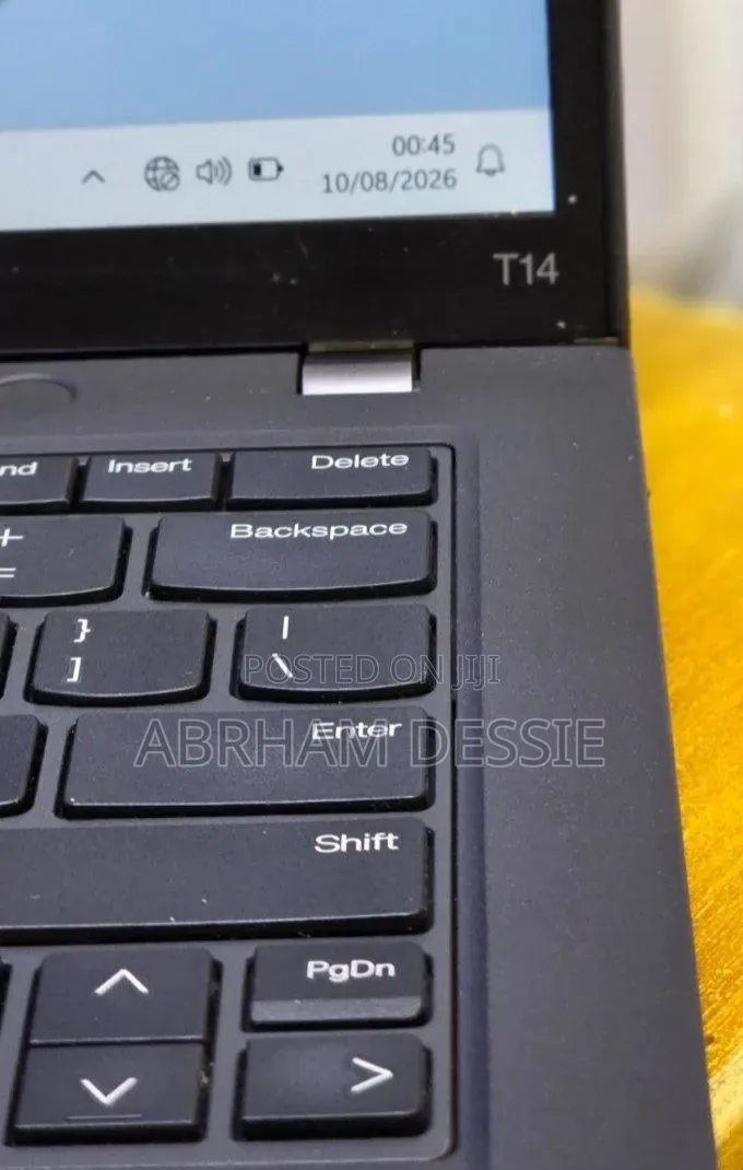 New Laptop Lenovo 16GB Intel Core i5 SSD 512GB