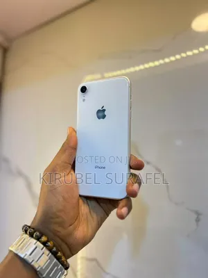 New Apple iPhone XR 64 GB White