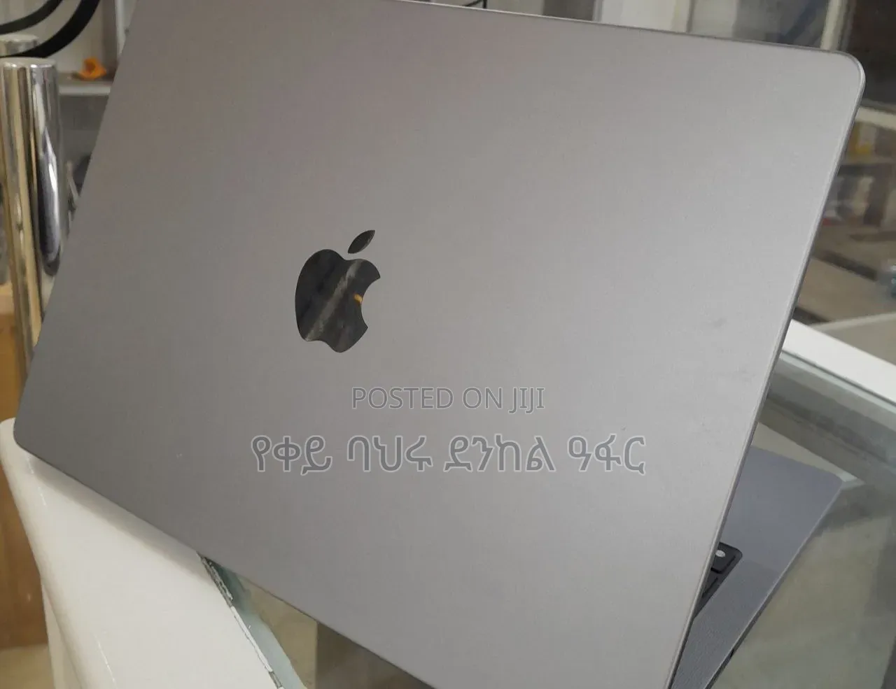 New Laptop Apple MacBook Air 2020 M1 32GB Intel Core i7 SSD 512GB