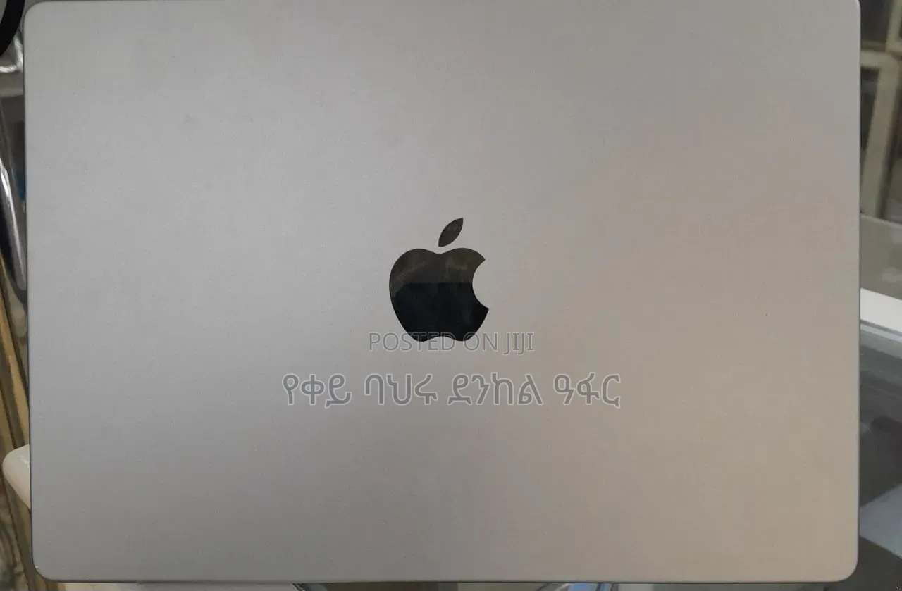 New Laptop Apple MacBook Air 2020 M1 32GB Intel Core i7 SSD 512GB