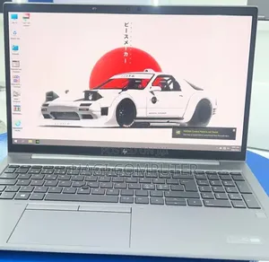 New Laptop HP ZBook Firefly G8 16GB Intel Core i7 SSD 512GB