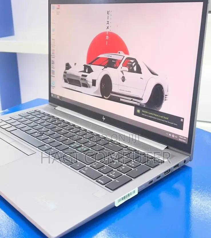 New Laptop HP ZBook Firefly G8 16GB Intel Core i7 SSD 512GB