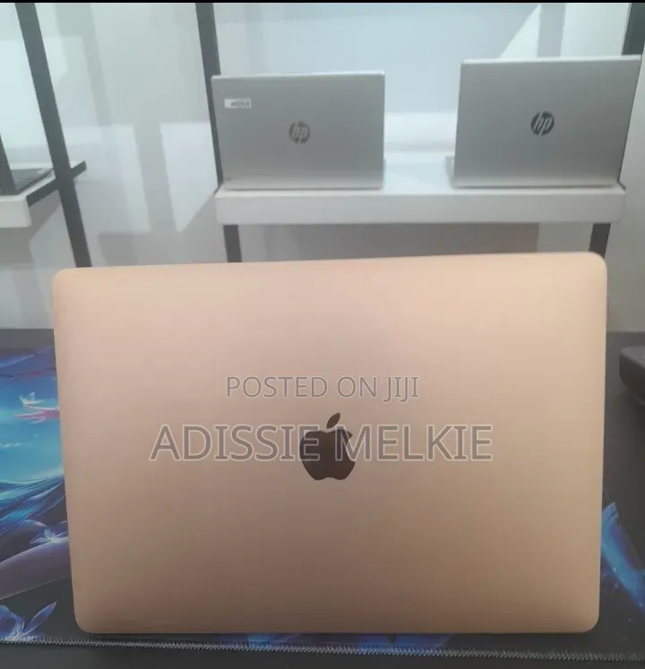 New Laptop Apple MacBook Air 8GB Apple M1 SSD 256GB