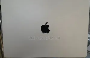 New Laptop Apple MacBook Pro 2020 M1 32GB Intel Core i7 SSD 512GB
