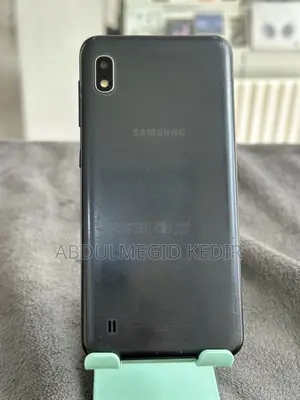Samsung A10 32 GB Black