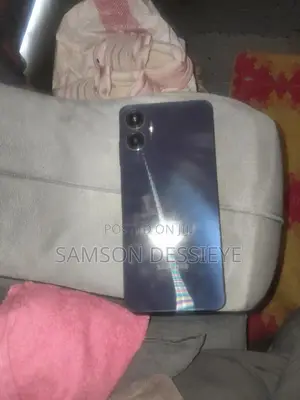Samsung Galaxy A06 64 GB Black