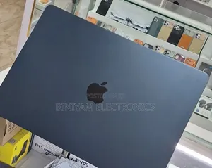 New Laptop Apple MacBook Air 2025 M4 16GB Apple M4 SSD 256GB