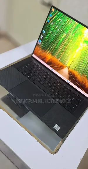 New Laptop Dell XPS 15 16GB Intel Core i7 SSD 512GB