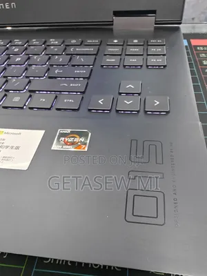 New Laptop HP Omen 15 16GB AMD Ryzen 7 SSD 512GB