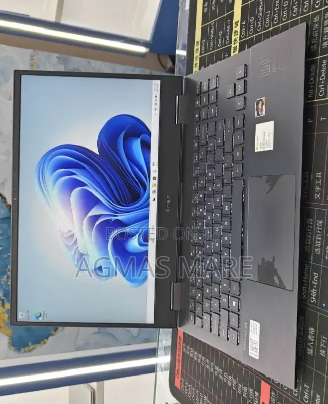 New Laptop HP Omen 15 16GB AMD Ryzen 7 SSD 512GB