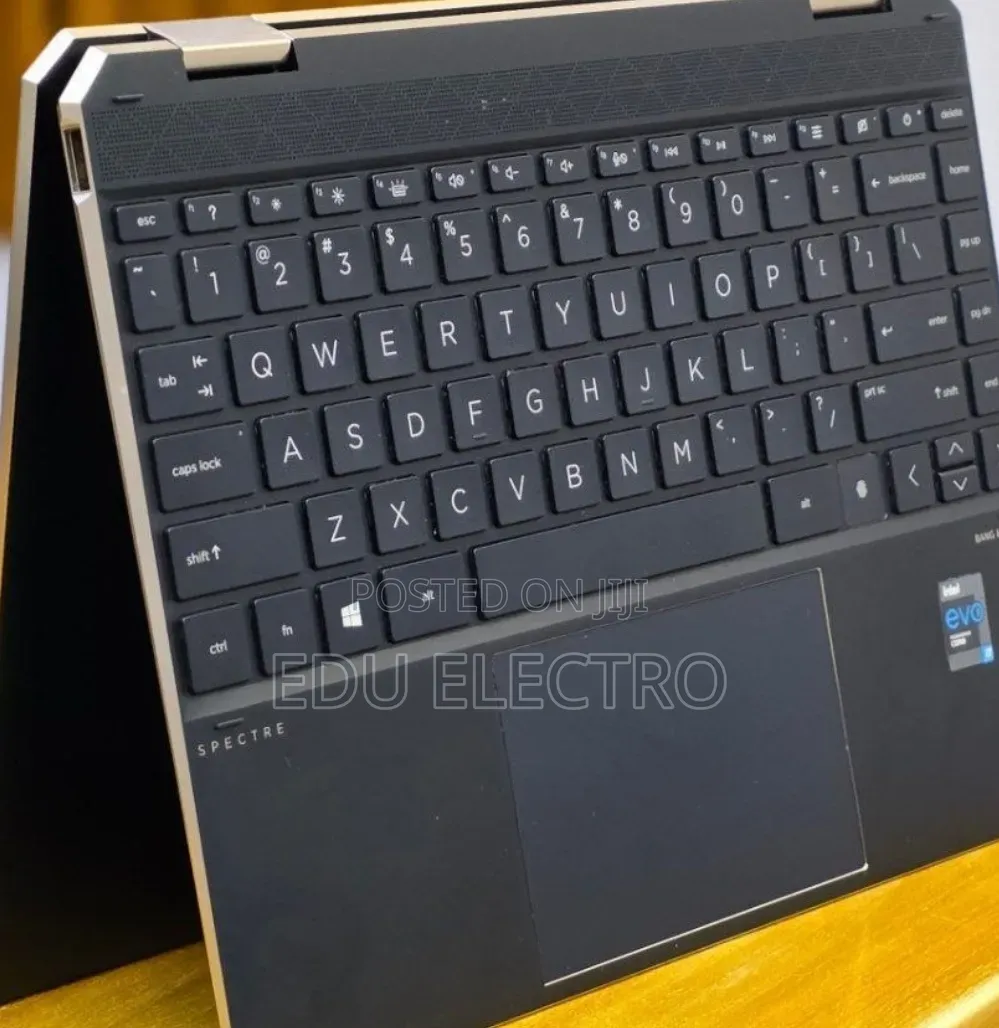 New Laptop HP Spectre X360 15t 16GB Intel Core i7 SSD 512GB