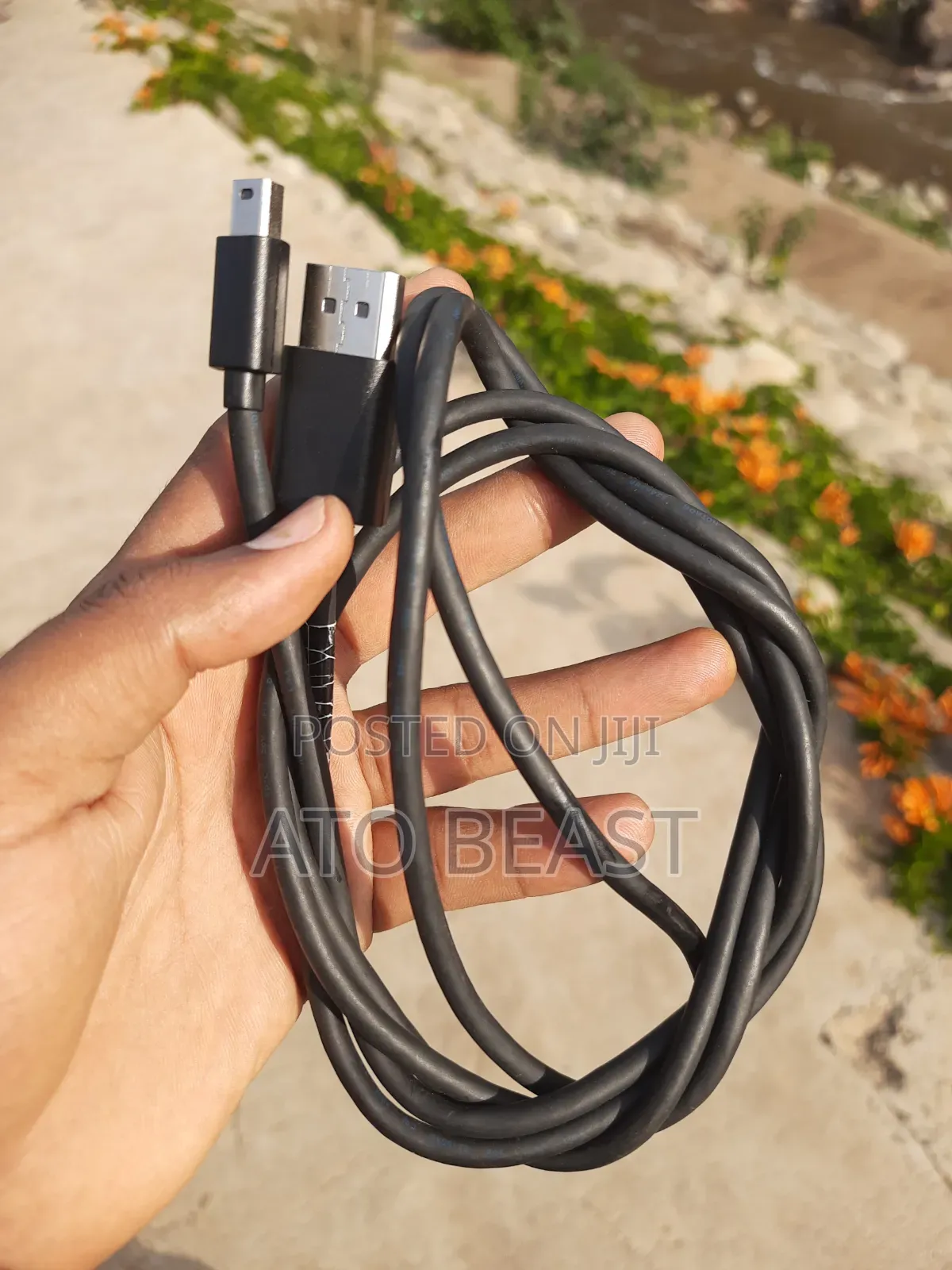 Mini Displayport to Displayport Cable