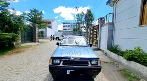 Mitsubishi L200 2000 Silver