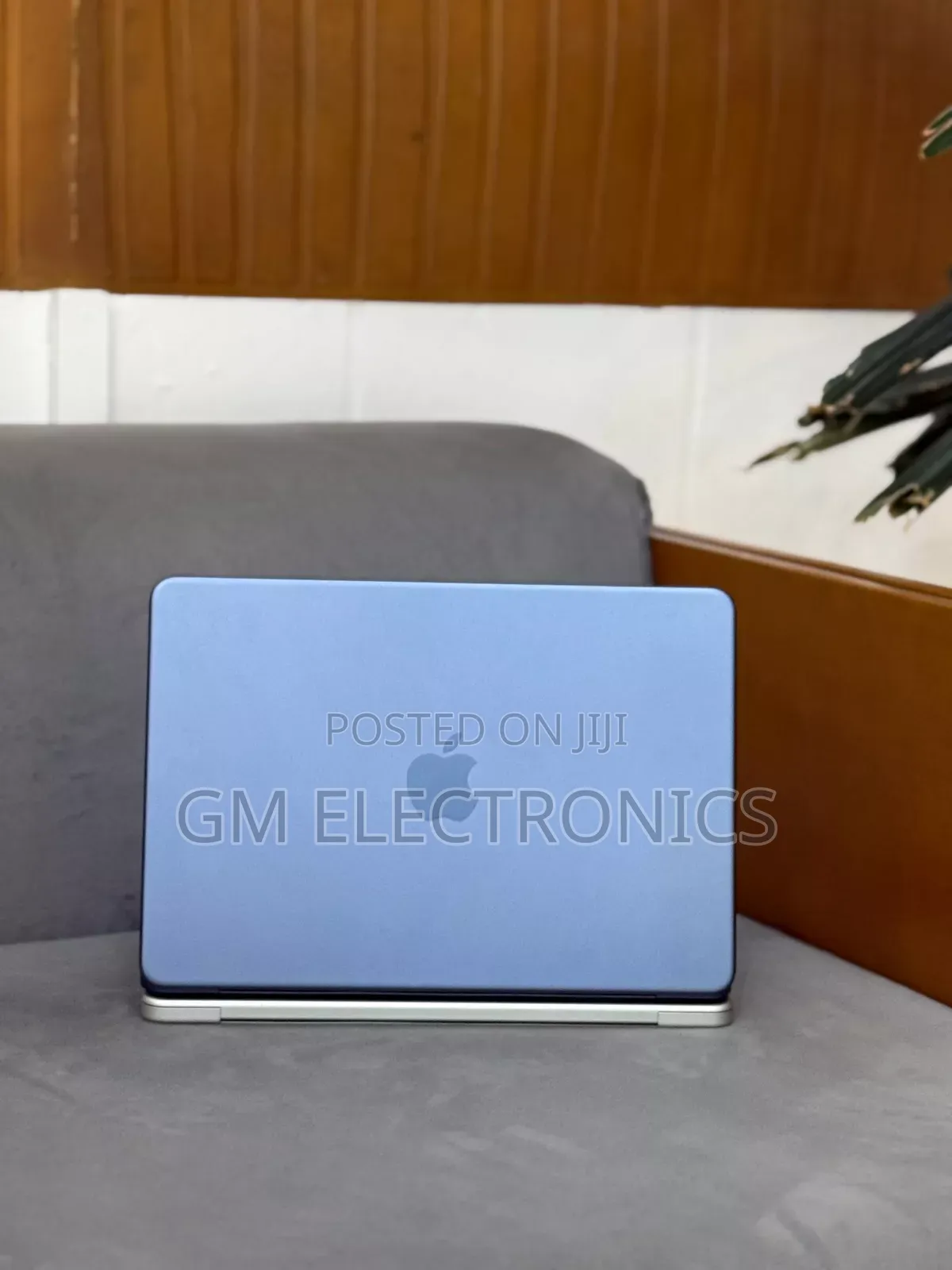 New Laptop Apple MacBook Neo 2026 16GB Intel Core i7 SSD 512GB