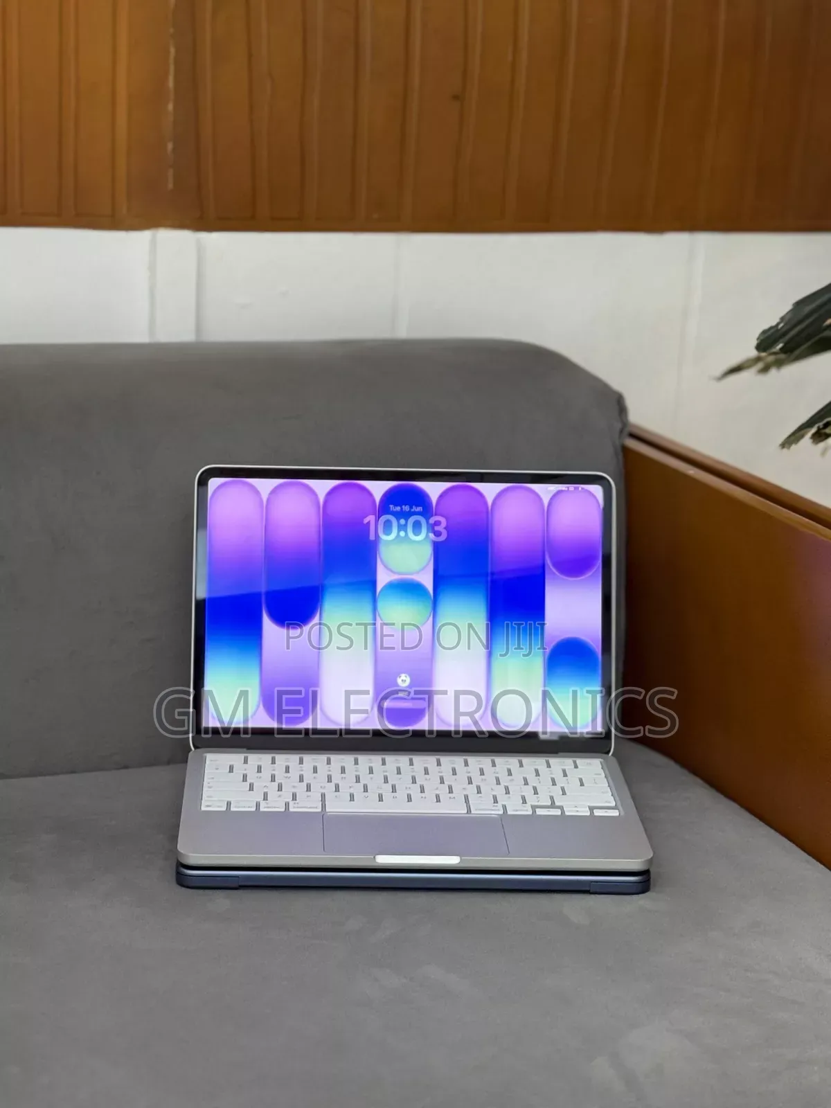 New Laptop Apple MacBook Neo 2026 16GB Intel Core i7 SSD 512GB