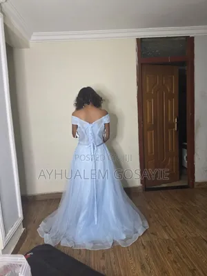 የሰርግ ቬሎ አልባሳት