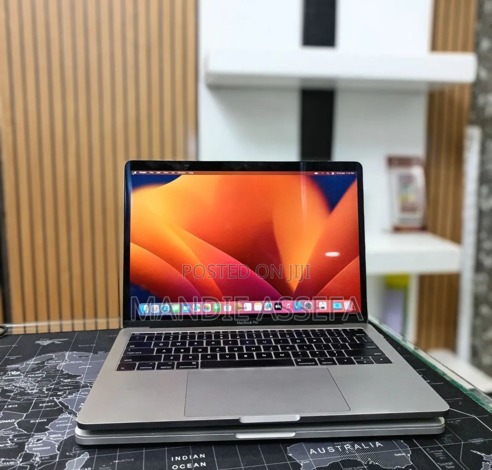 New Laptop Apple MacBook Pro 2017 16GB Intel Core i5 SSD 256GB