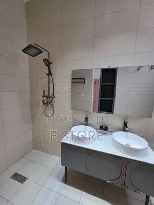 4bdrm Villa in Bole for sale