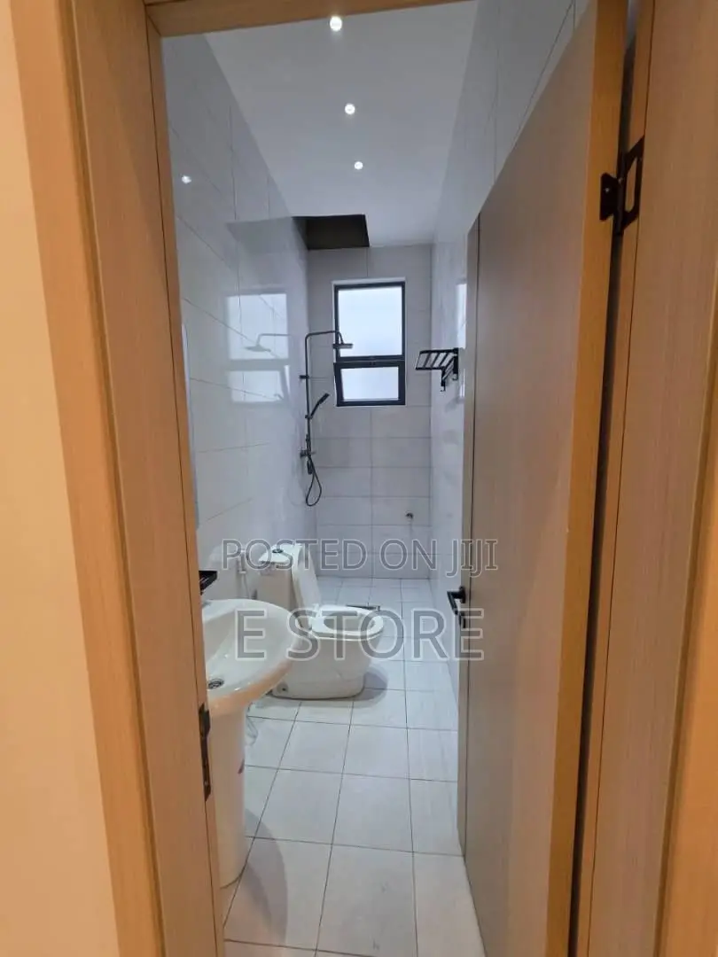 4bdrm Villa in Bole for sale