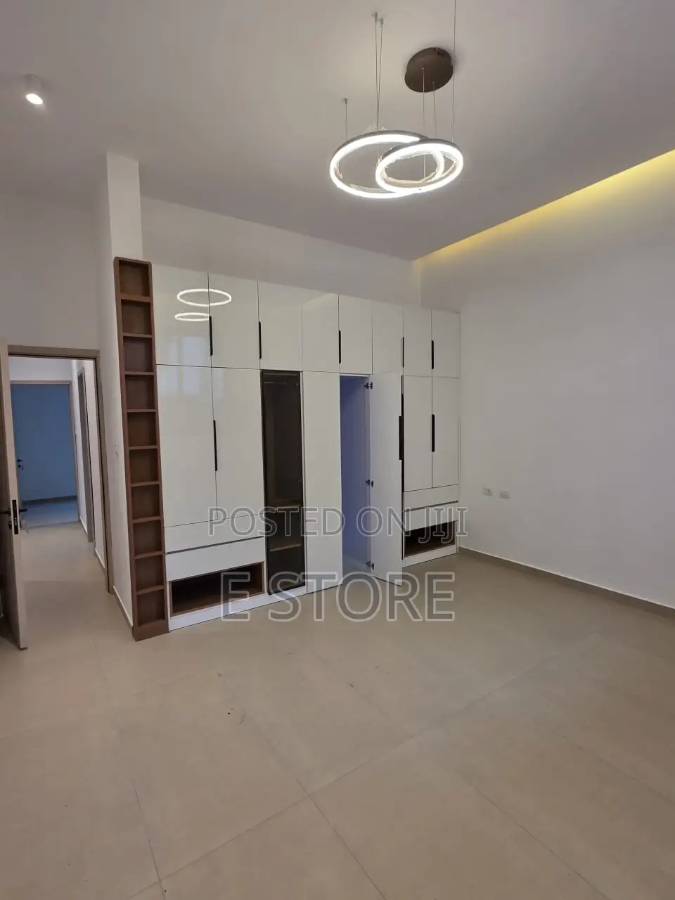 4bdrm Villa in Bole for sale
