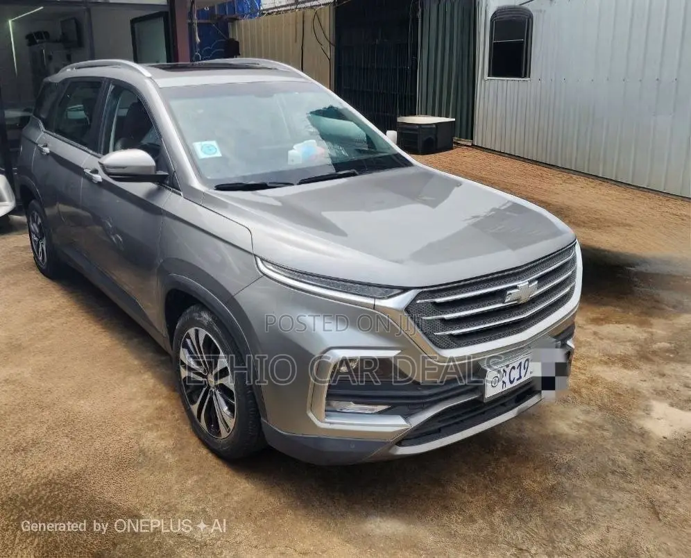 Chevrolet Captiva 2022 Gray