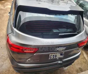 Chevrolet Captiva 2022 Gray
